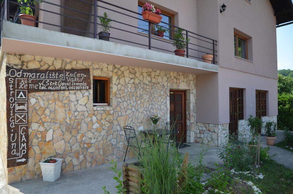 Domacinstvo Una-Ostrovica Kulen Vakuf Zimmer foto
