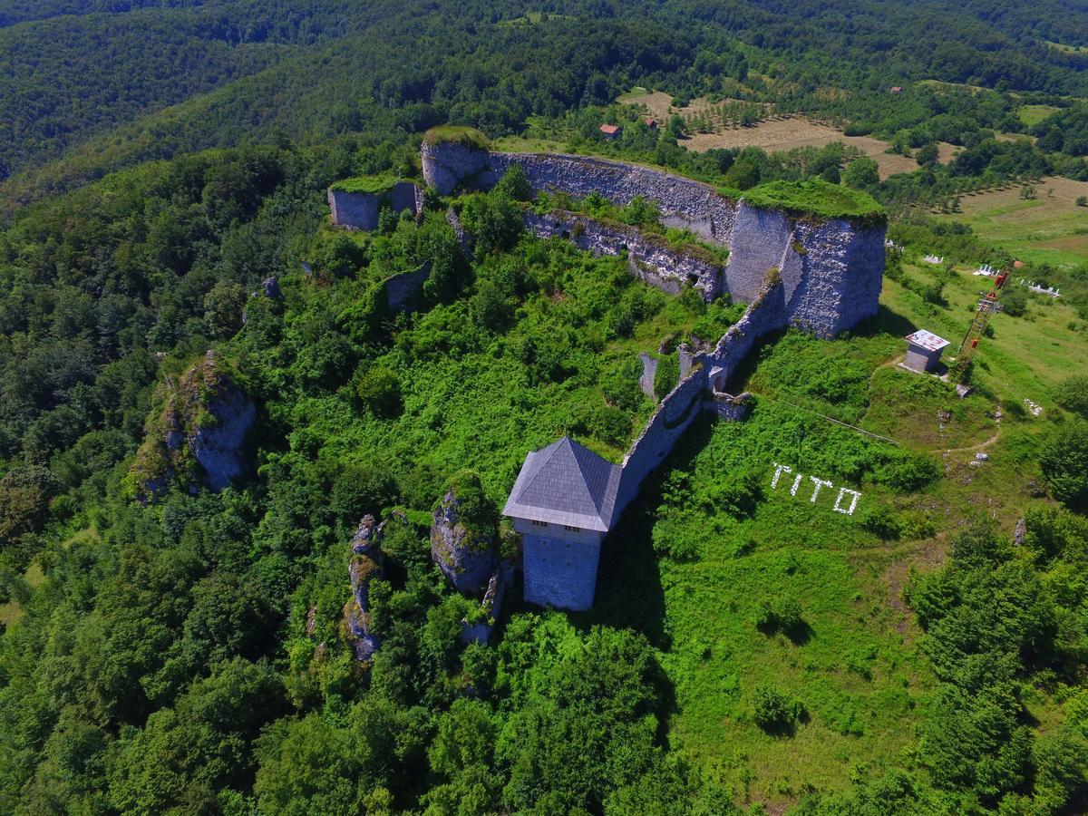 Domacinstvo Una-Ostrovica Kulen Vakuf Exterior foto