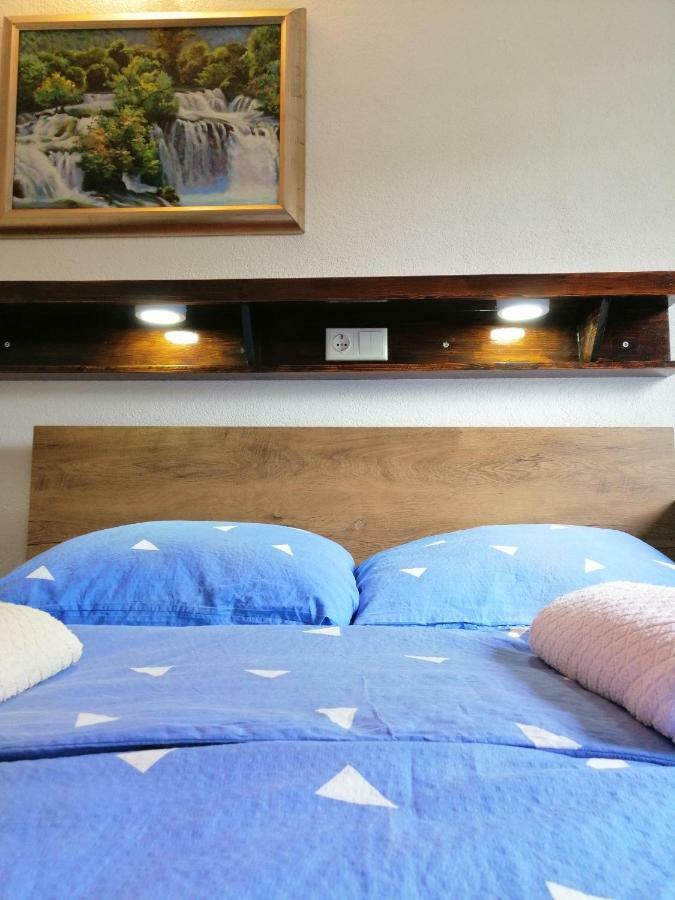 Domacinstvo Una-Ostrovica Kulen Vakuf Exterior foto